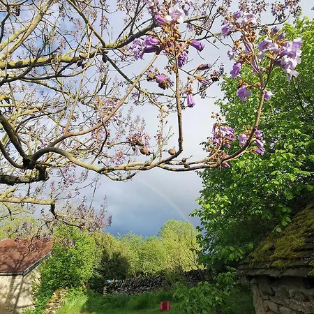 Bourguignon, Repos Et Produits Fermiers Ferienhaus
